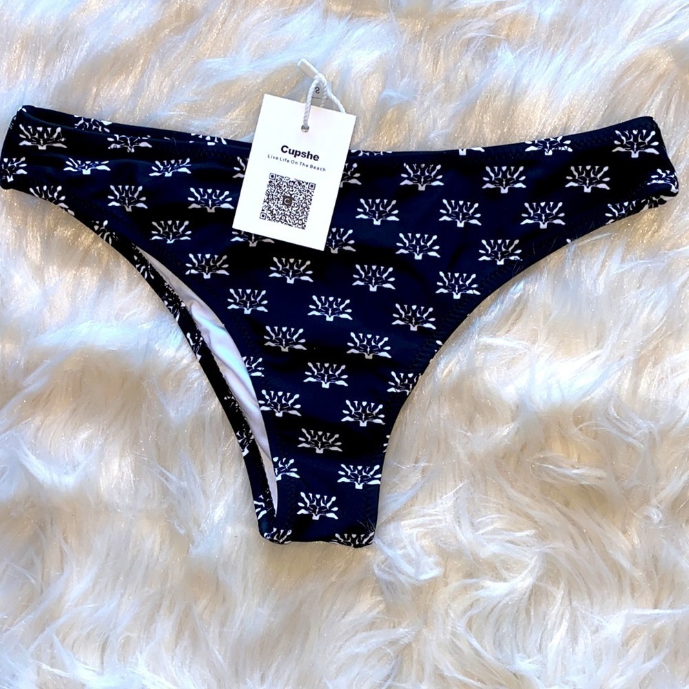 CUPSHE Black White Print Bikini Bottoms Size S NWT Minimalist Boho Vibe